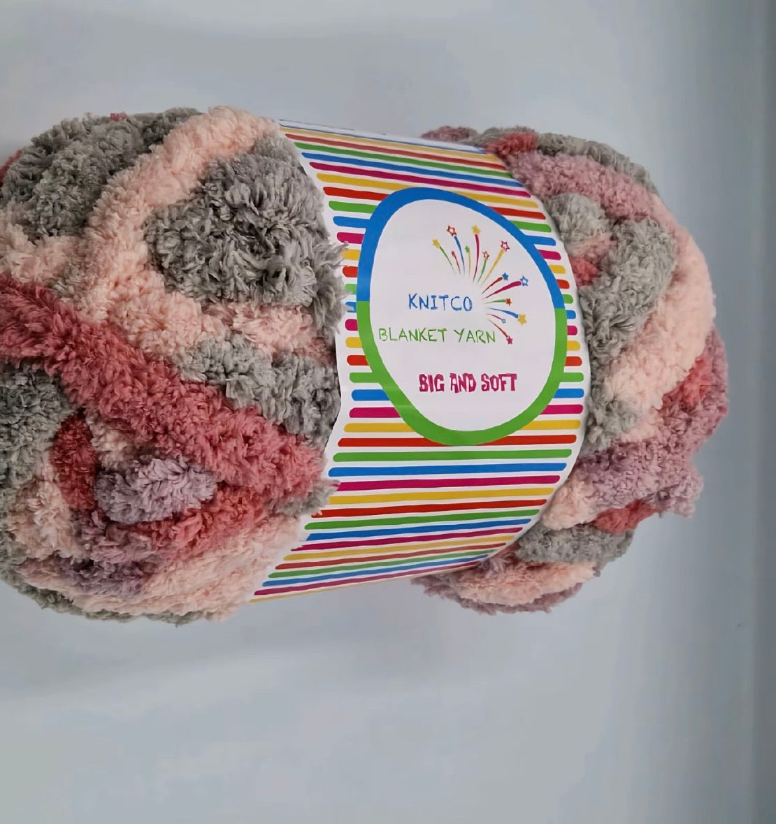 2 × 250g Knitco Big & Soft Blanket Yarn 30m
100% Polyester Knitting - Crochet Yarn