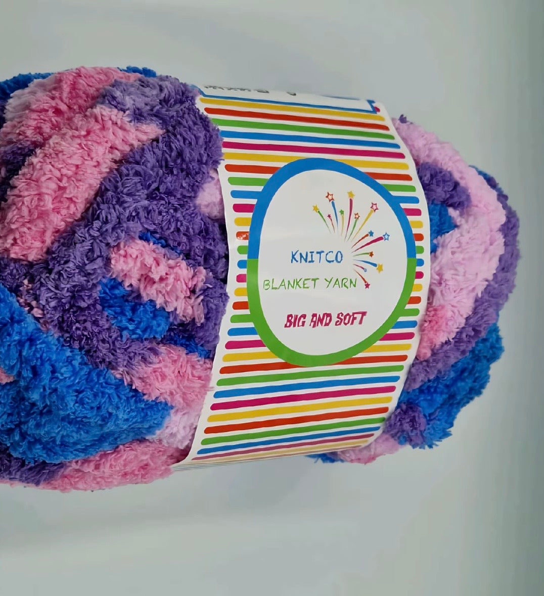 2 × 250g Knitco Big & Soft Blanket Yarn 30m
100% Polyester Knitting - Crochet Yarn
