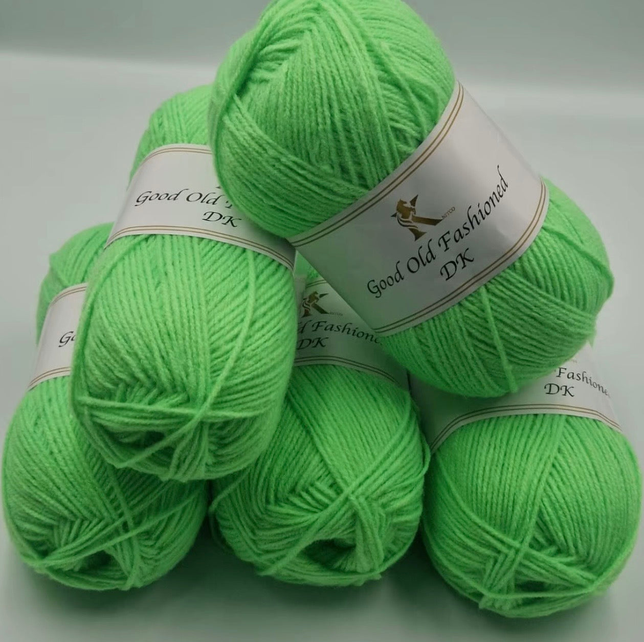 Good Old Fashioned DK Yarn 5 x 100g Balls