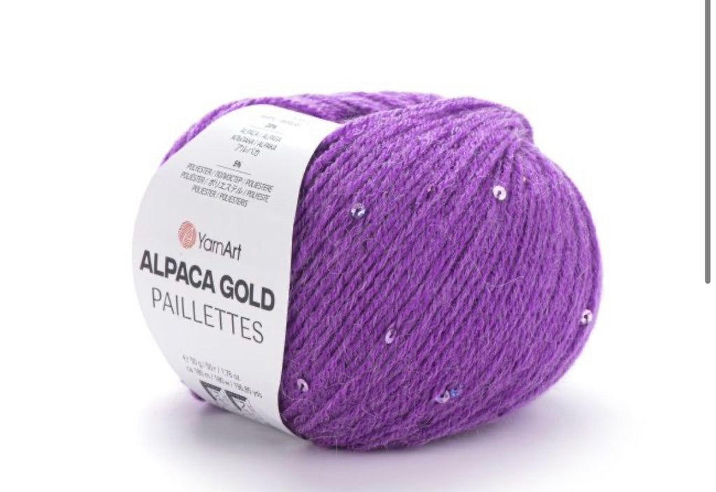 Alpaca Gold Paillettes
20% Alpaca - 5% Polyester - 75% Acrylic - 1 x 50g ball
