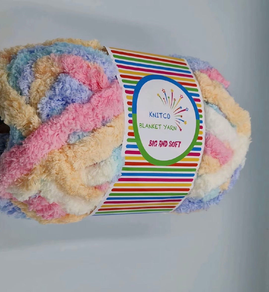 2 × 250g Knitco Big & Soft Blanket Yarn 30m
100% Polyester Knitting - Crochet Yarn