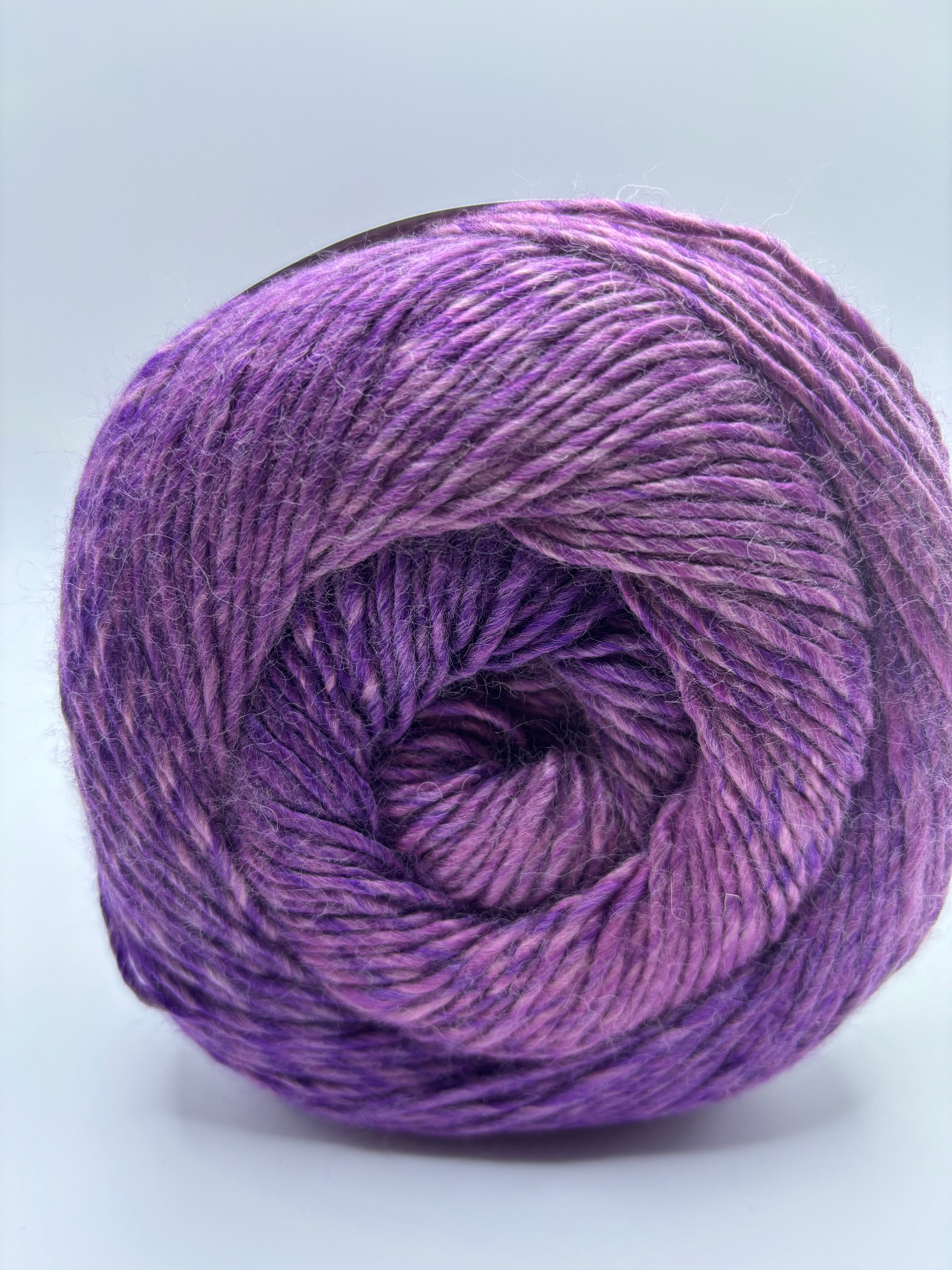 YarnArt Mirage 1 x 150g (500m) per ball 80% Acrylic 20% Wool Available in 16 Colourways