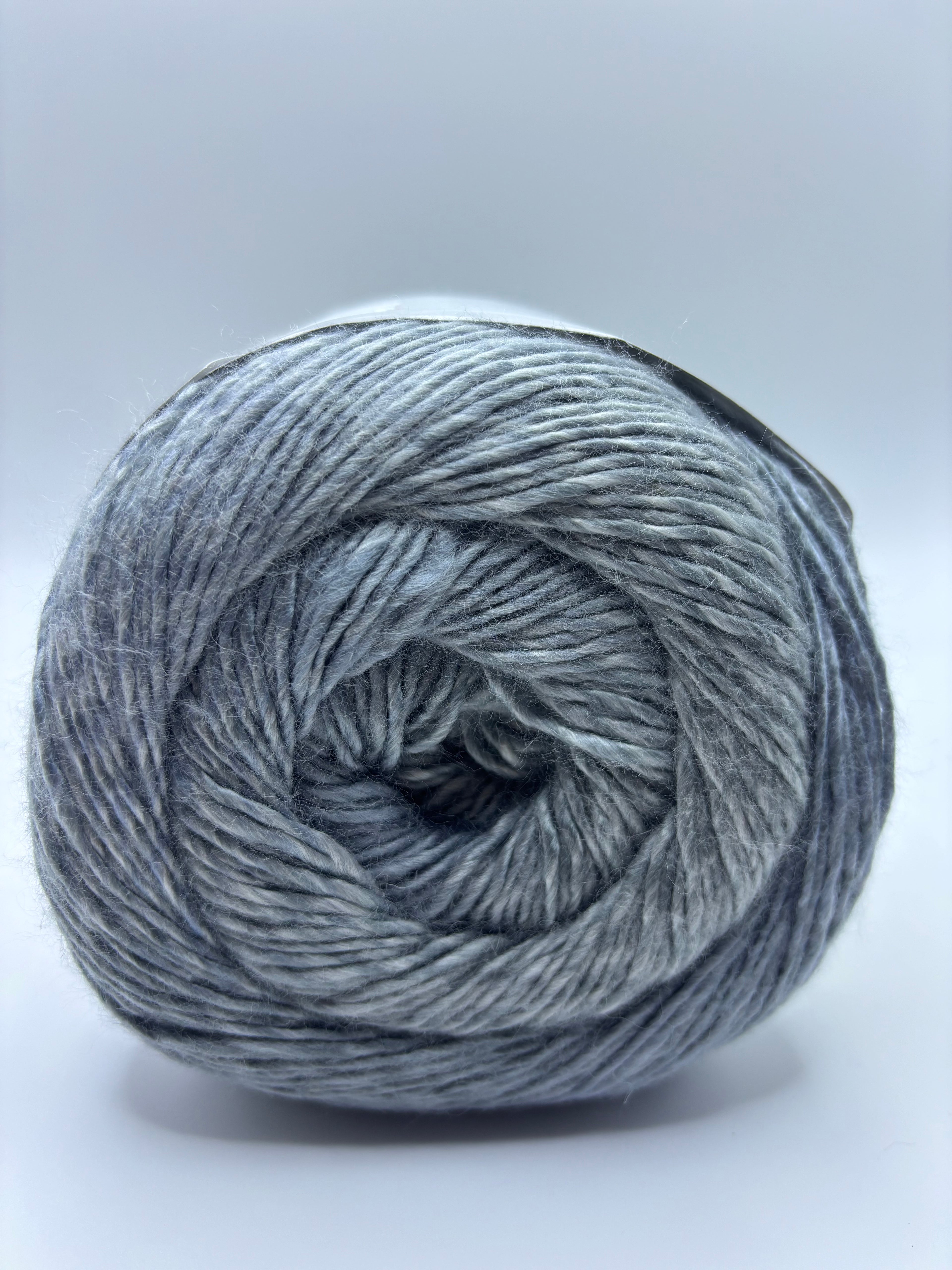 YarnArt Mirage 1 x 150g (500m) per ball 80% Acrylic 20% Wool Available in 16 Colourways