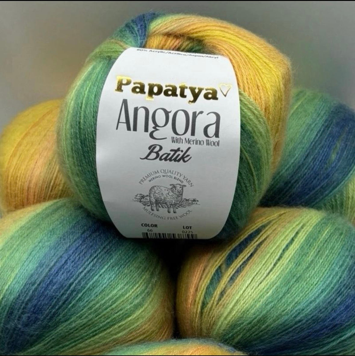 Papatya Angora Batik Yarn 4 x 100g Balls Super Soft Merino Wool & Acrylic Blend Self-Striping Fine #2 550mt Value Yarn crochet poncho