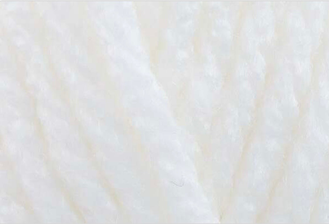 Wendy Supreme Super Chunky 1 x 100g 100% Premium Acrylic