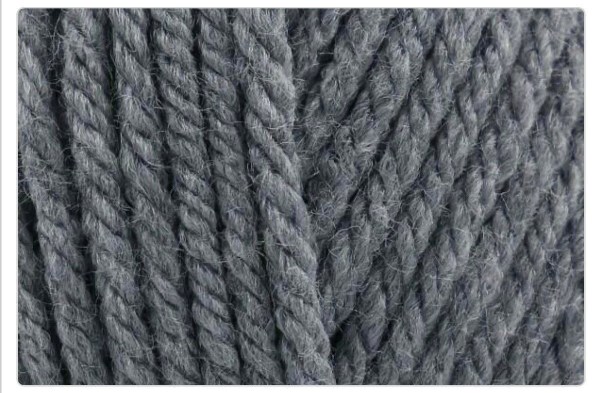 Wendy Supreme Chunky 1 x 100g ball 100% Acrylic