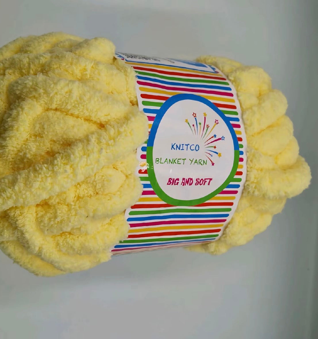 2 × 250g Knitco Big & Soft Blanket Yarn 30m
100% Polyester Knitting - Crochet Yarn