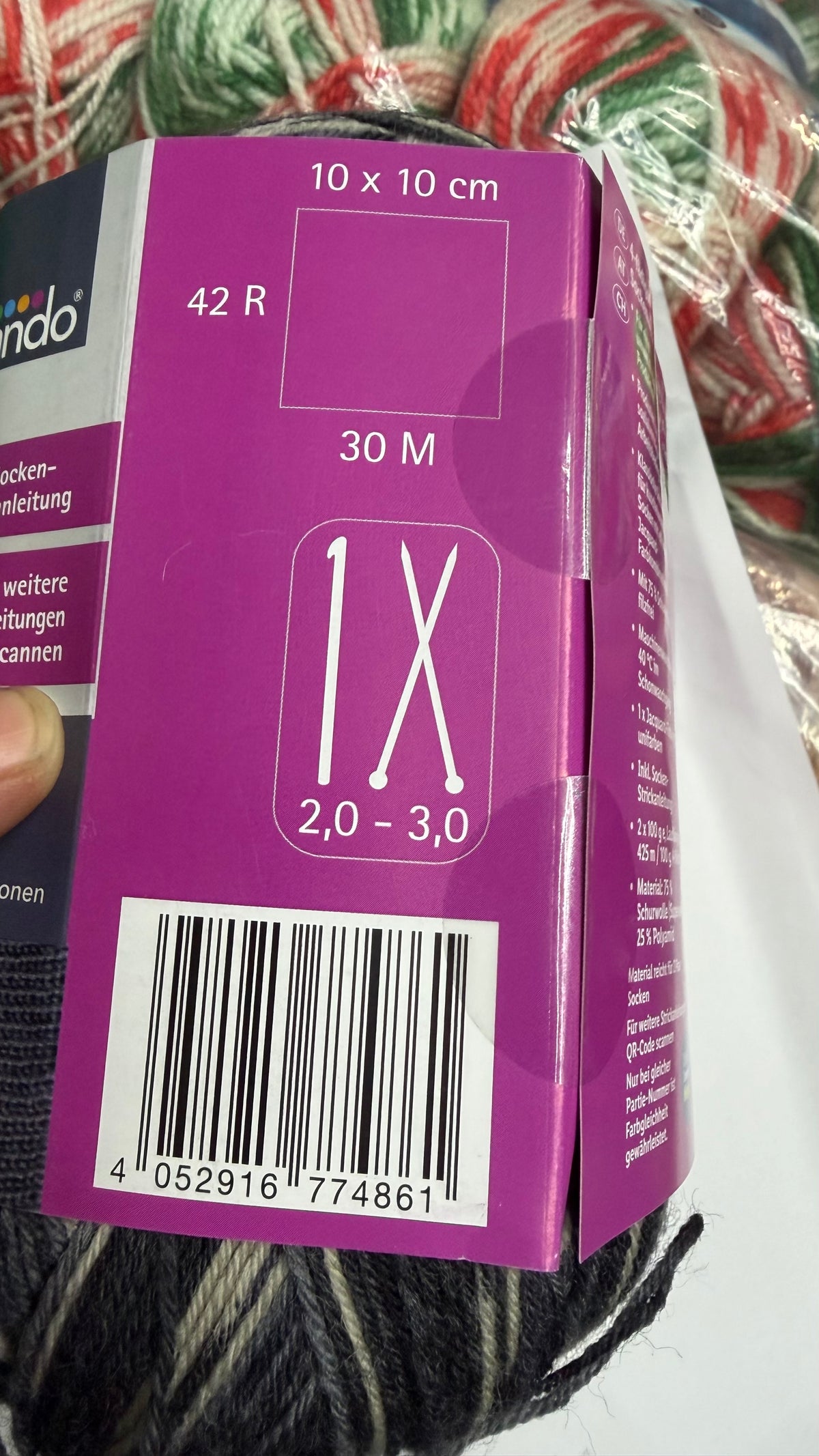 CLEARANCE - sock yarn 2 x 100g CONTAINS WOOL