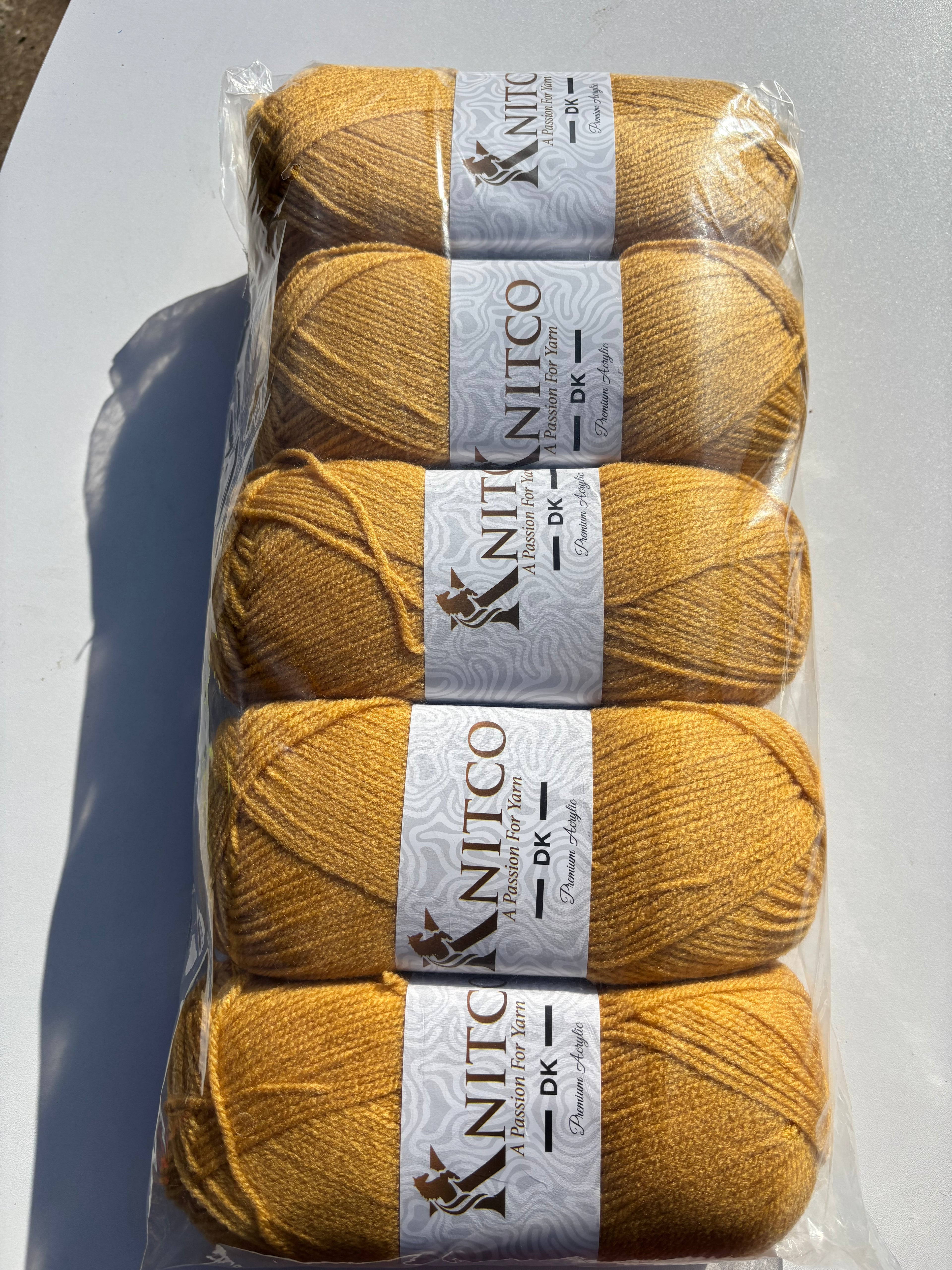 Knitco Premium DK 5 x 100g 360m Yarn Pack