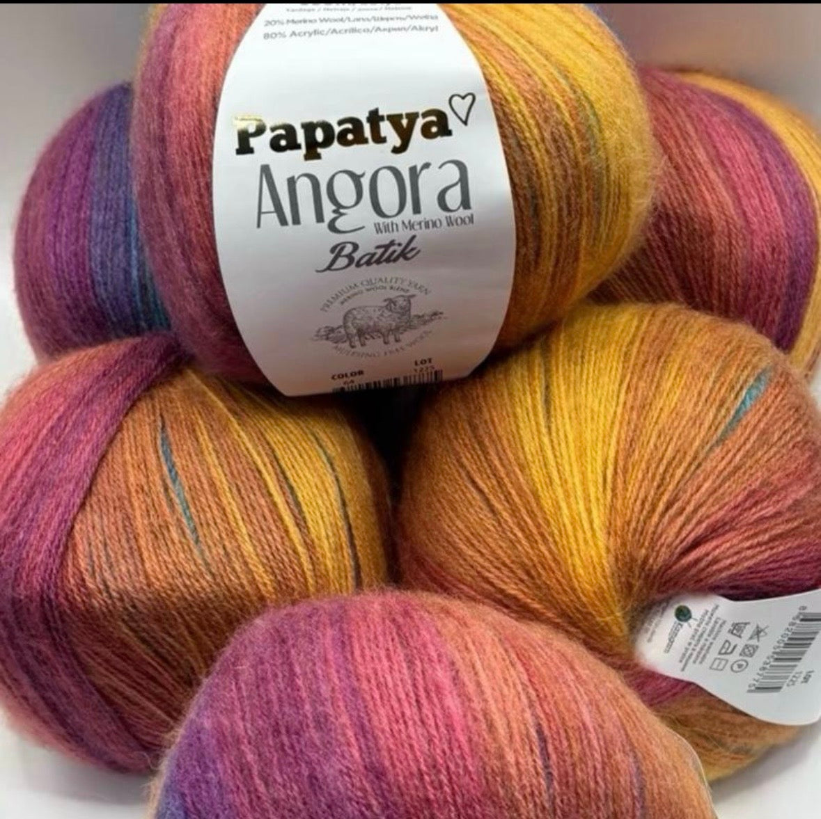 Papatya Angora Batik Yarn 4 x 100g Balls Super Soft Merino Wool & Acrylic Blend Self-Striping Fine #2 550mt Value Yarn crochet poncho