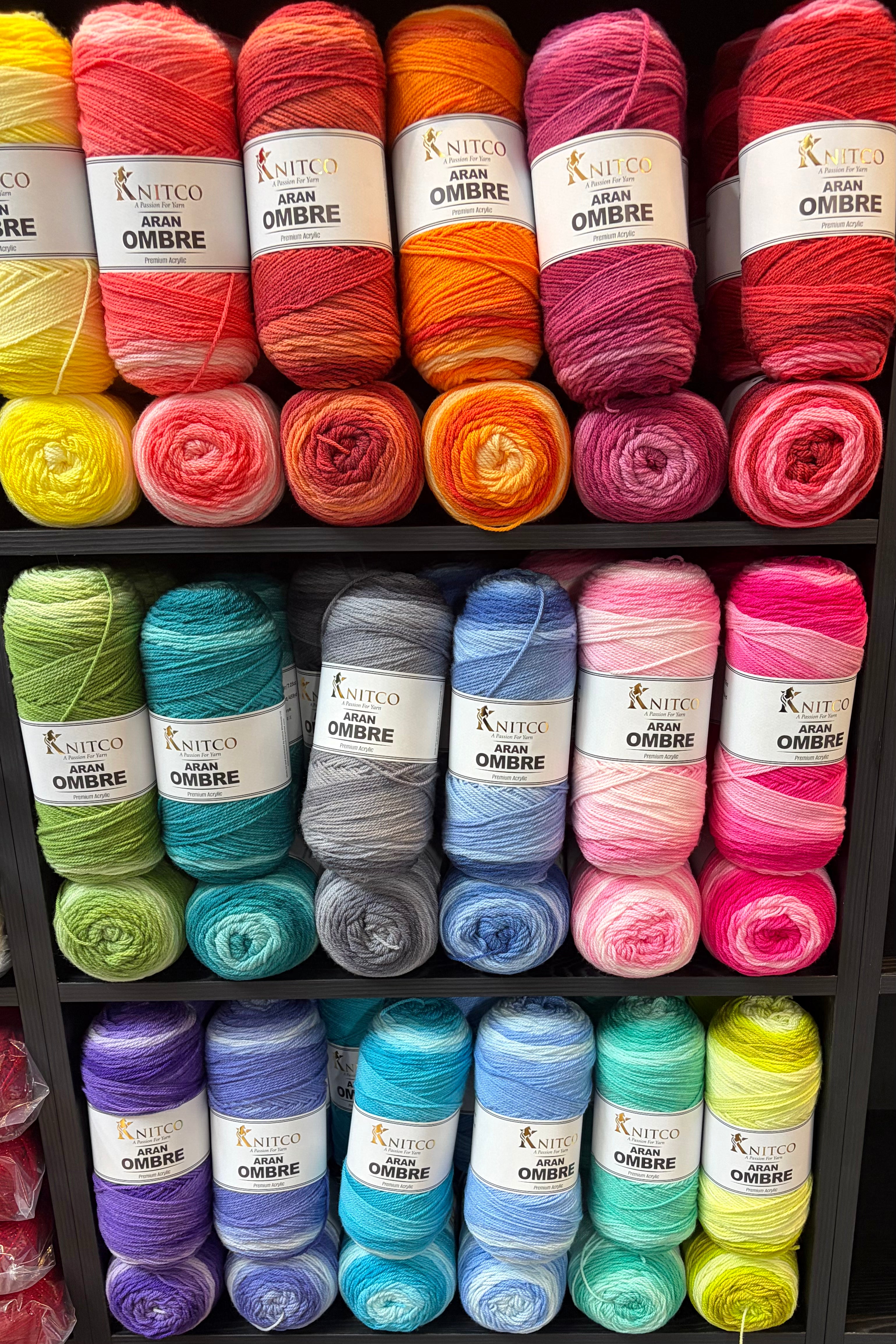 Knitco Aran Ombré Premium Acrylic Yarn - 200g 420mt