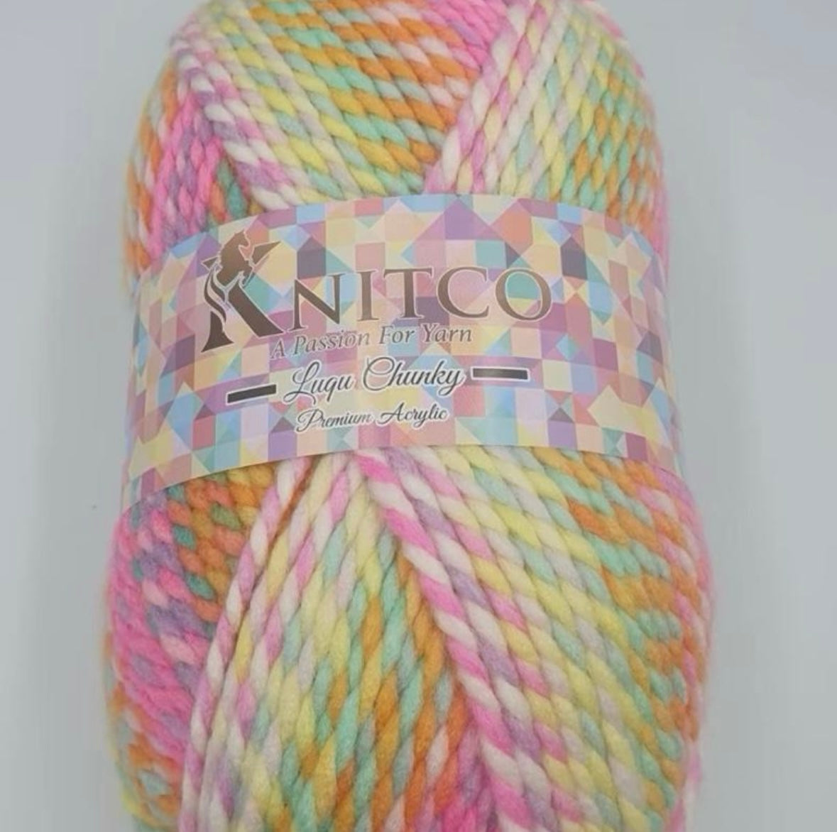 Knitco Luqu Chunky 1 x 300g Ball 195m Yarn for Crochet & Knitting Projects Soft and Warm Wool Blend - available in 11 gorgeous shades