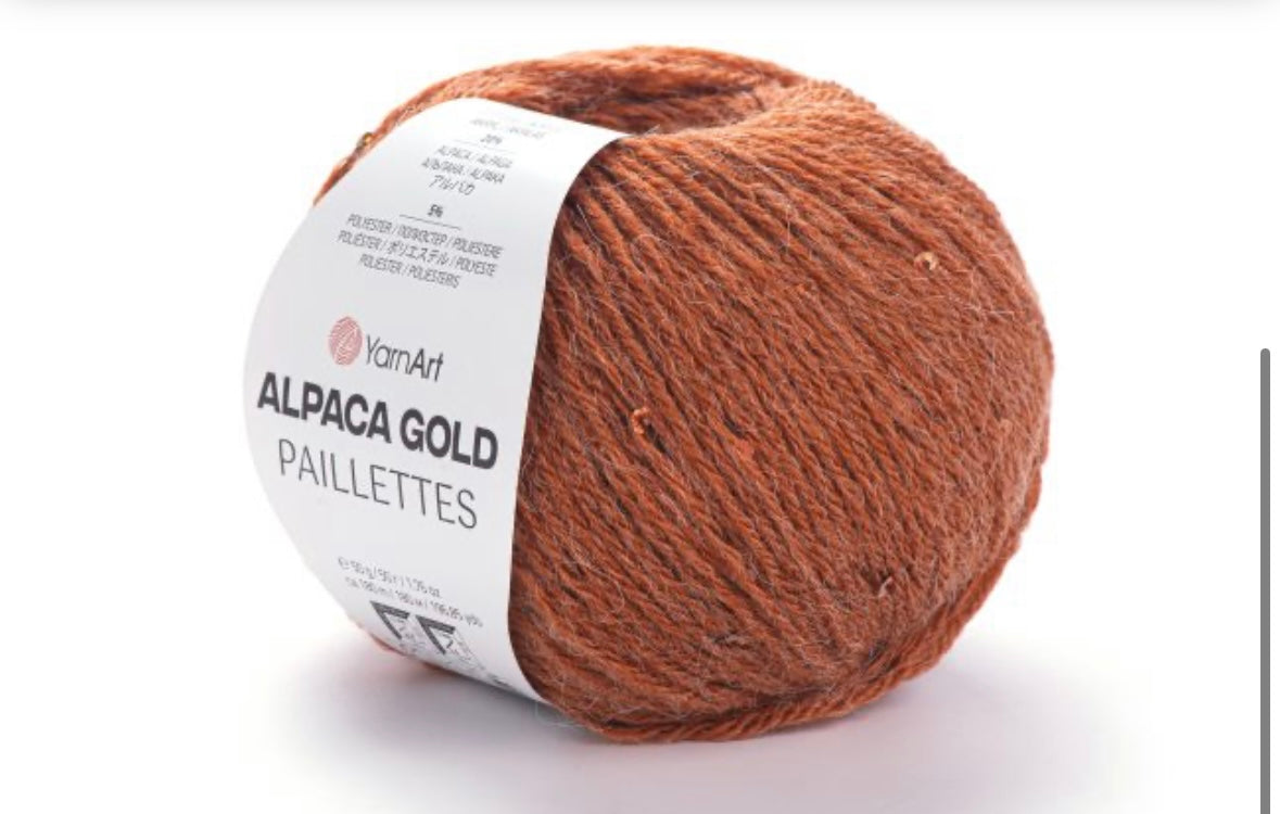 Alpaca Gold Paillettes
20% Alpaca - 5% Polyester - 75% Acrylic - 1 x 50g ball