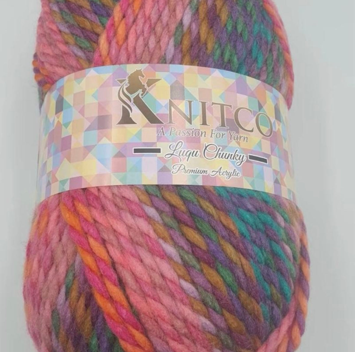 Knitco Luqu Chunky 1 x 300g Ball 195m Yarn for Crochet & Knitting Projects Soft and Warm Wool Blend - available in 11 gorgeous shades