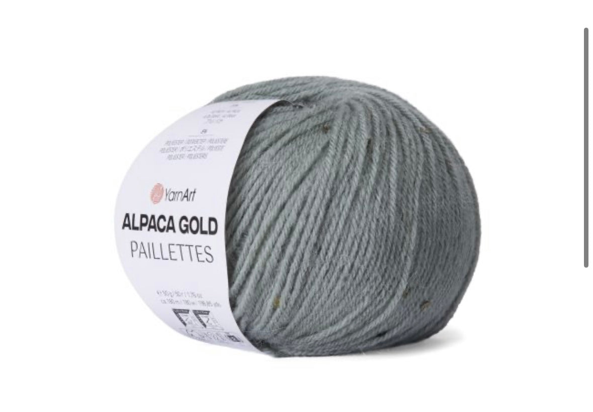 Alpaca Gold Paillettes
20% Alpaca - 5% Polyester - 75% Acrylic - 1 x 50g ball
