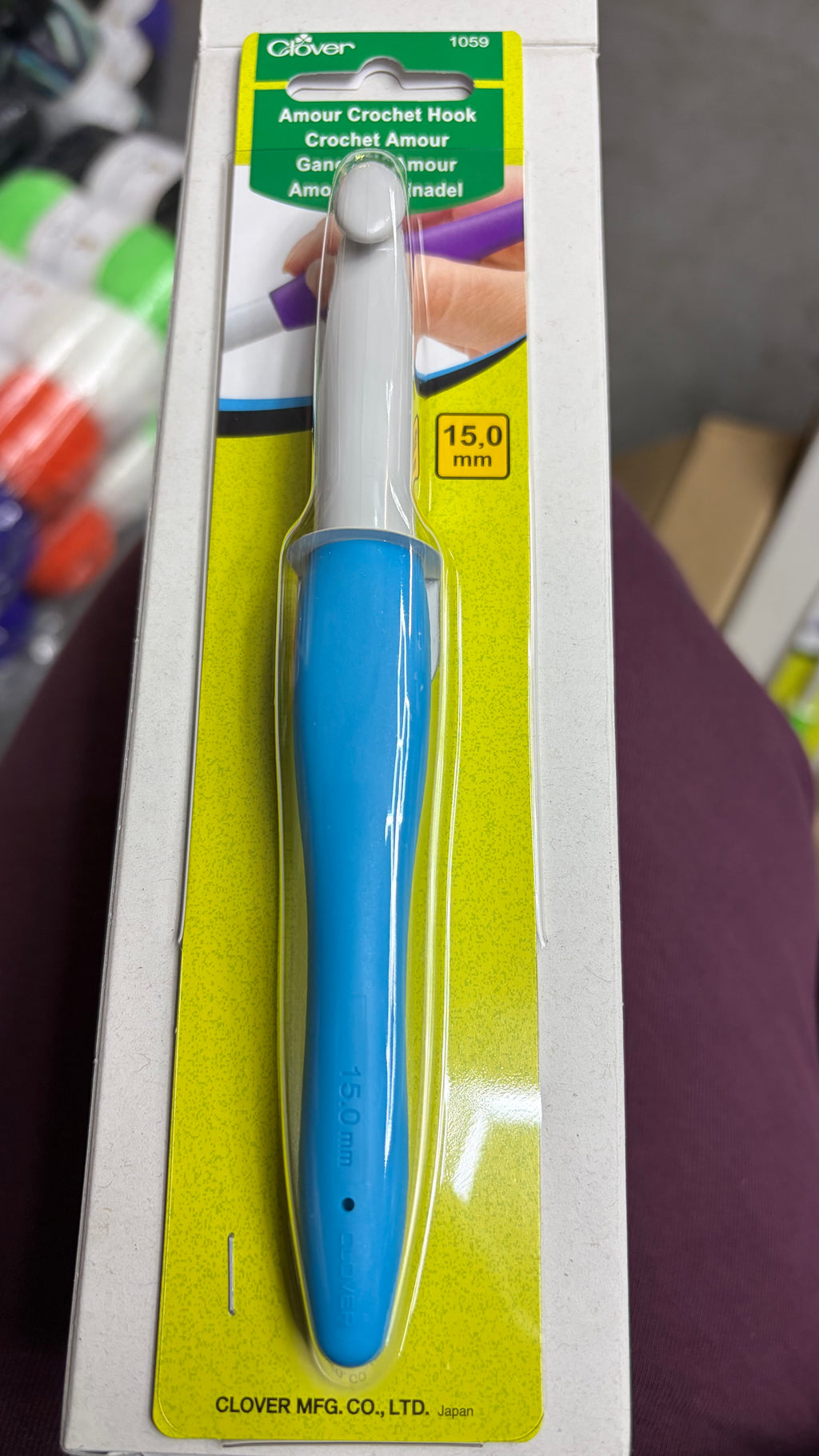 Clover Amour Crochet Hook - Varying Sizes