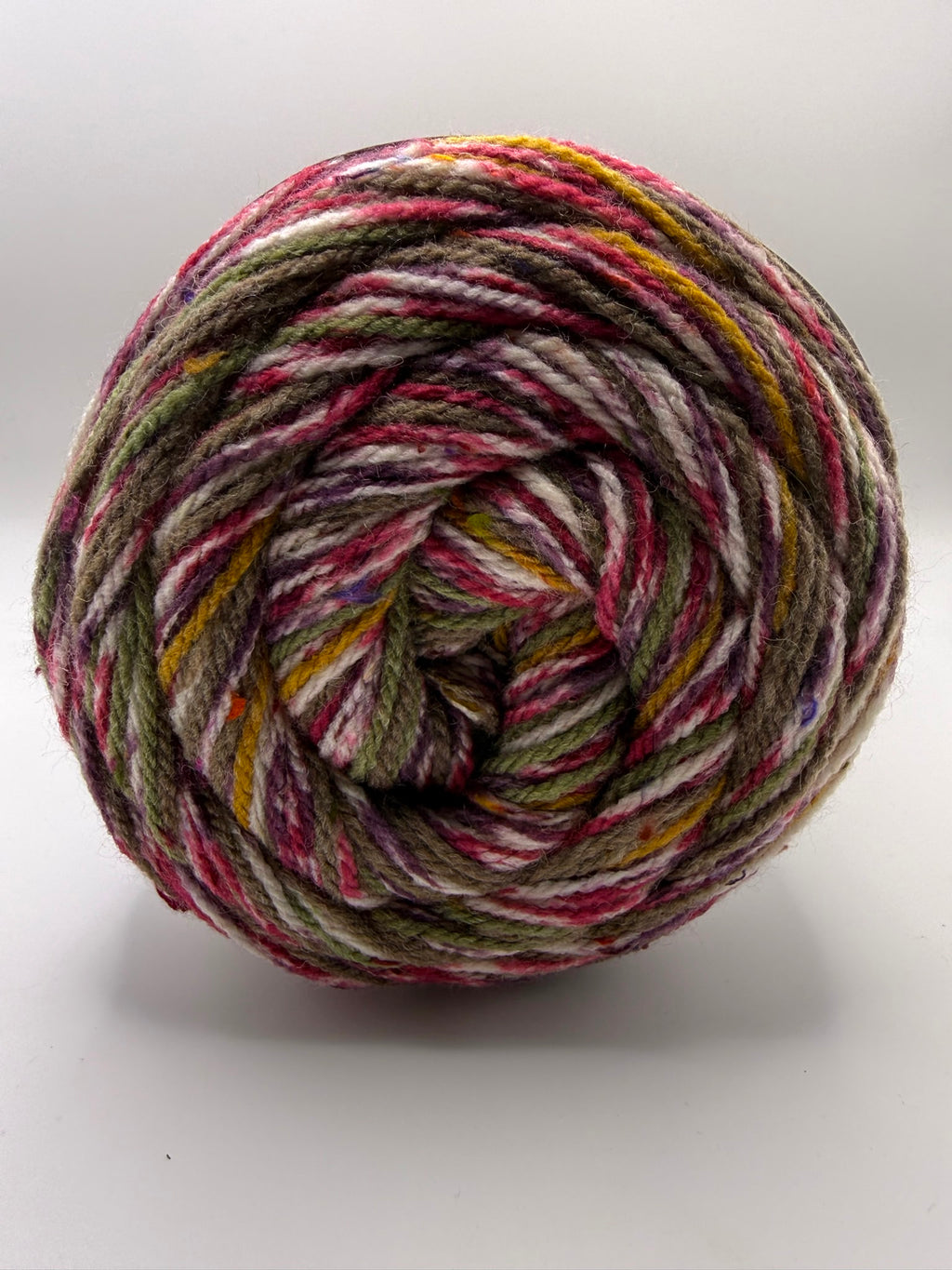 Knitco Pinstripe 1 x 300g 630m 76% Acrylic 20% Wool 4 % Viscose Crochet Knitting Yarn
