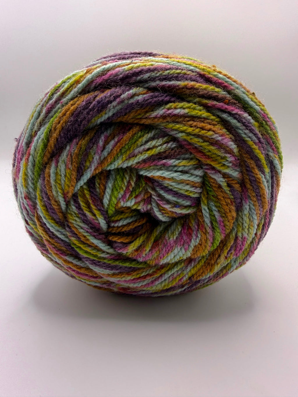 Knitco Pinstripe 1 x 300g 630m 76% Acrylic 20% Wool 4 % Viscose Crochet Knitting Yarn