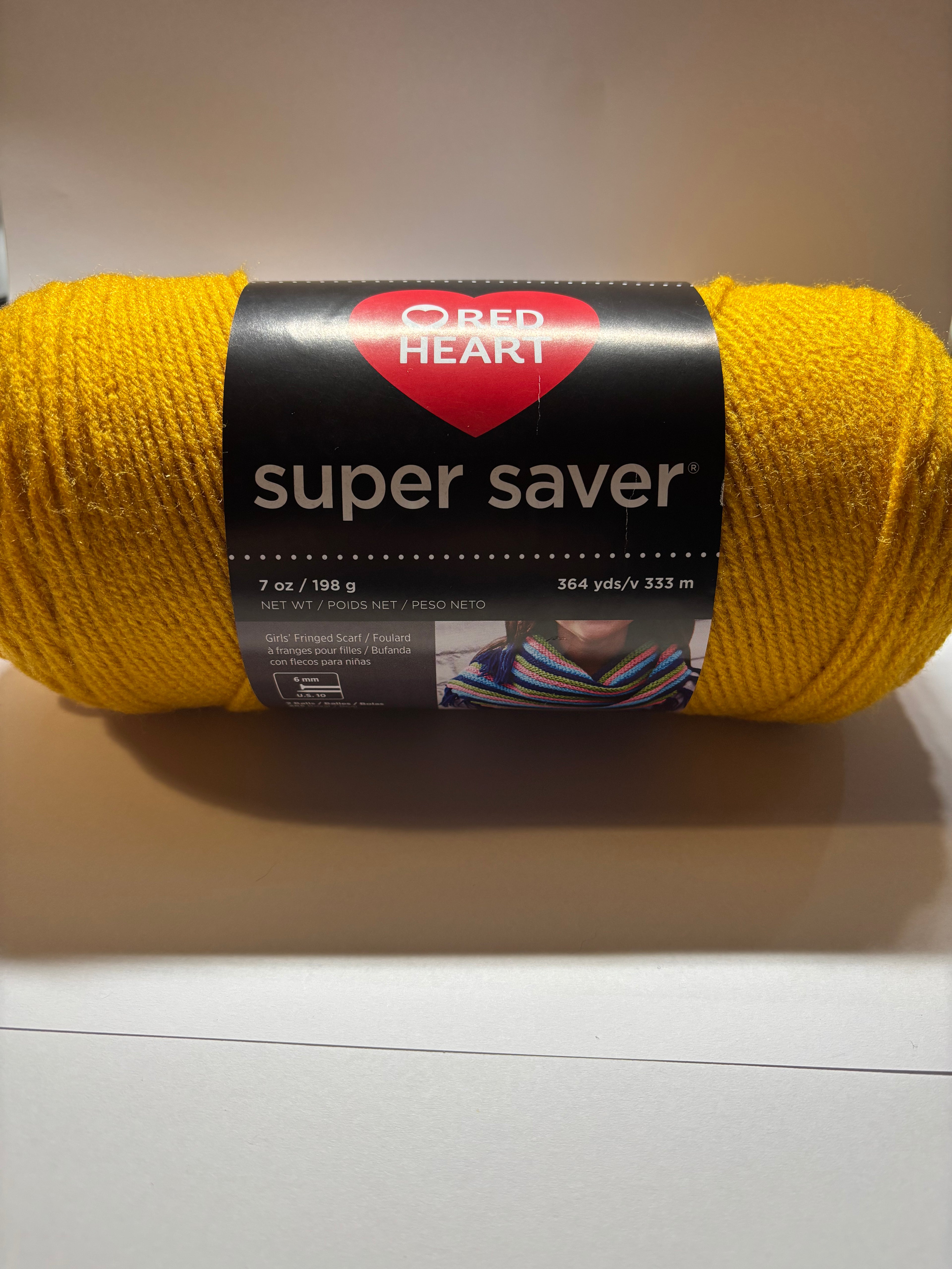 Red Heart Super Saver Yarn Solid Colours 198g (7oz) 333m (364yd)